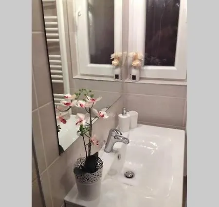 A_or_ B_luxflat_2br_2ba_vaci Street Apartman Budapest